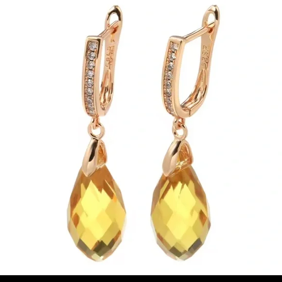 585/14k Gold Drop Earrings with Faceted Yellow Citrine Crystal Teardrops - Picture 5 of 5